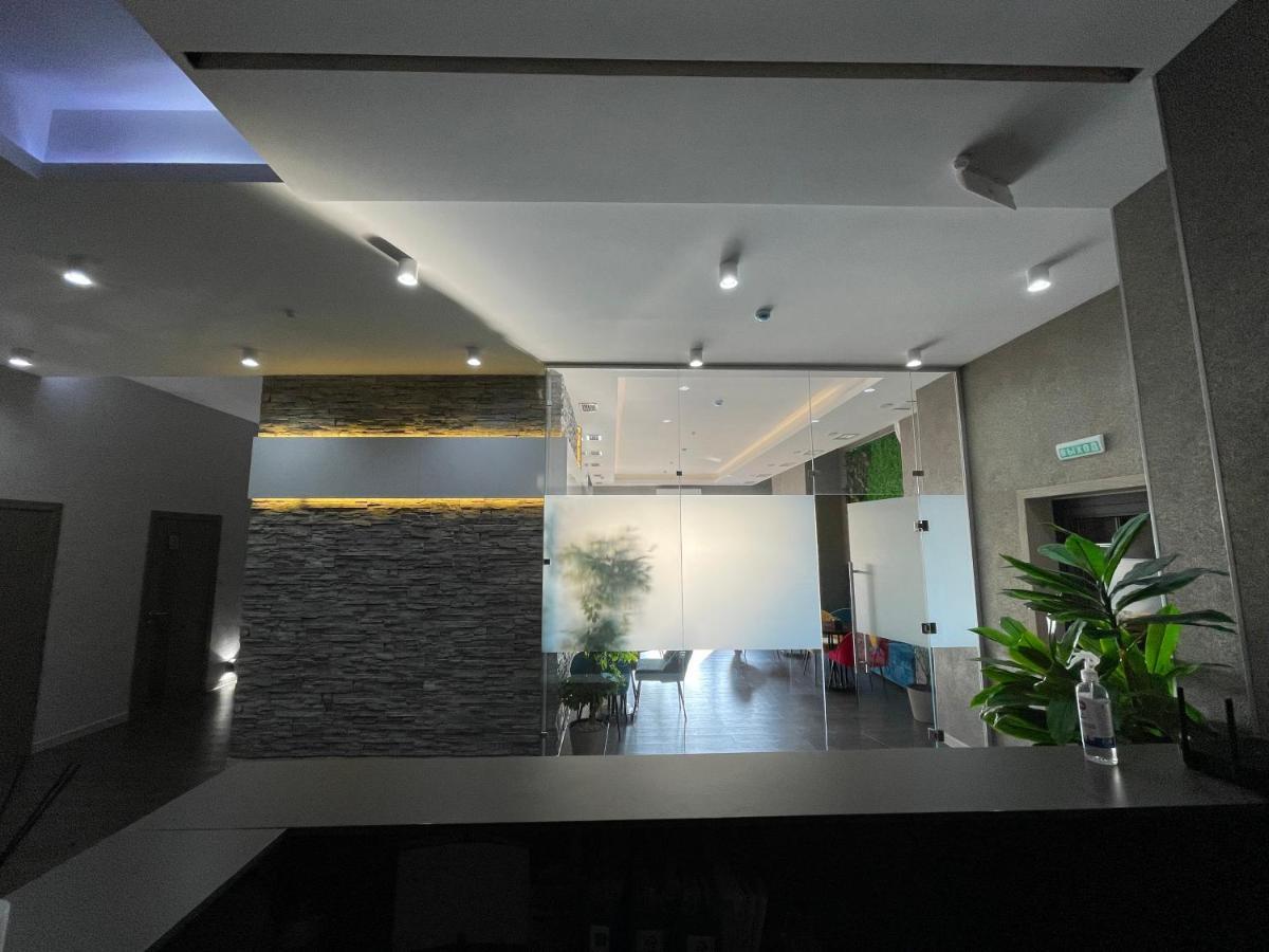 Terrasse Hotel & Bar Bishkek Ngoại thất bức ảnh